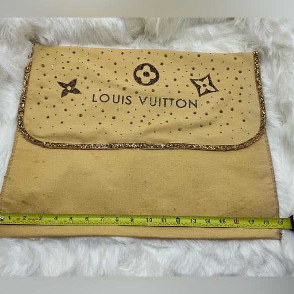 Louis Vuitton Dust Bag Embellished with Crystals 15.5” x 19” - Picture 12 of 13